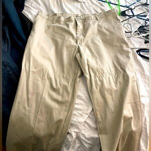 Never worn relaxed fit khakis 42x32